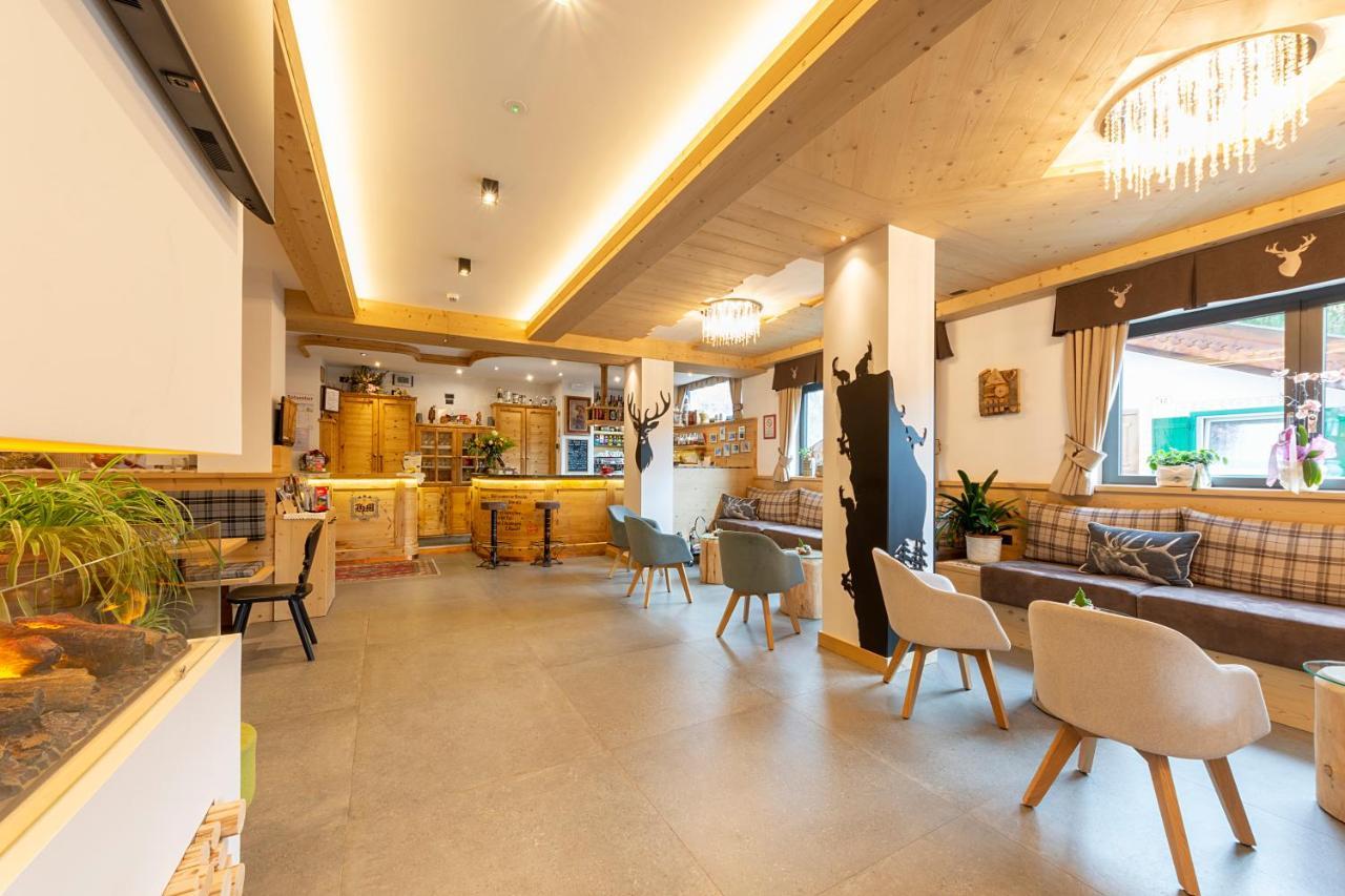 Monza Dolomites Hotel Moena Extérieur photo