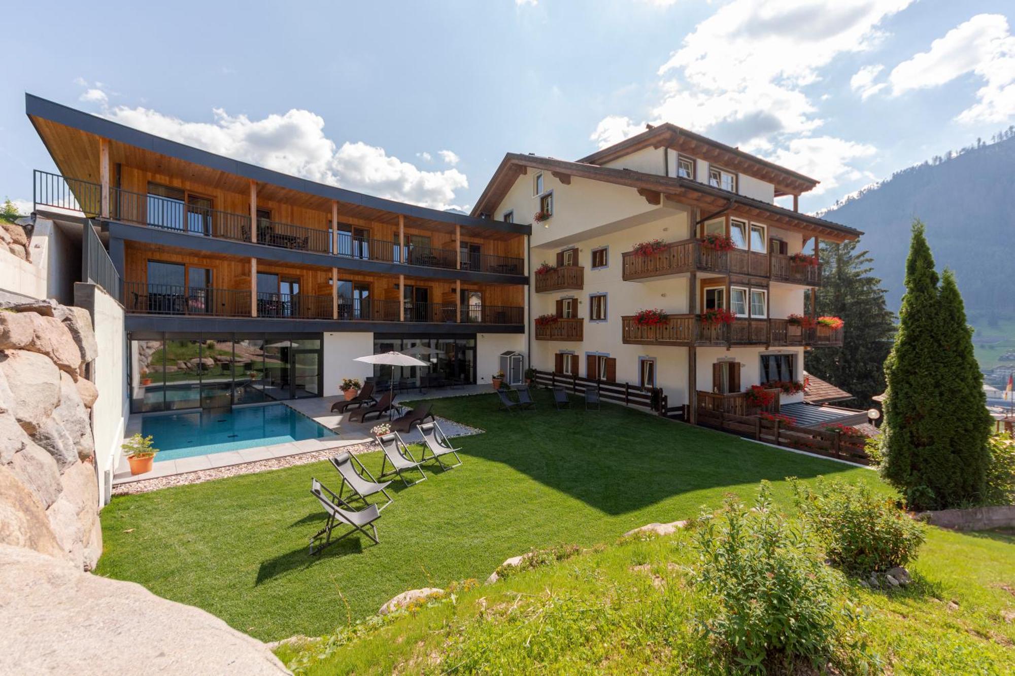 Monza Dolomites Hotel Moena Extérieur photo