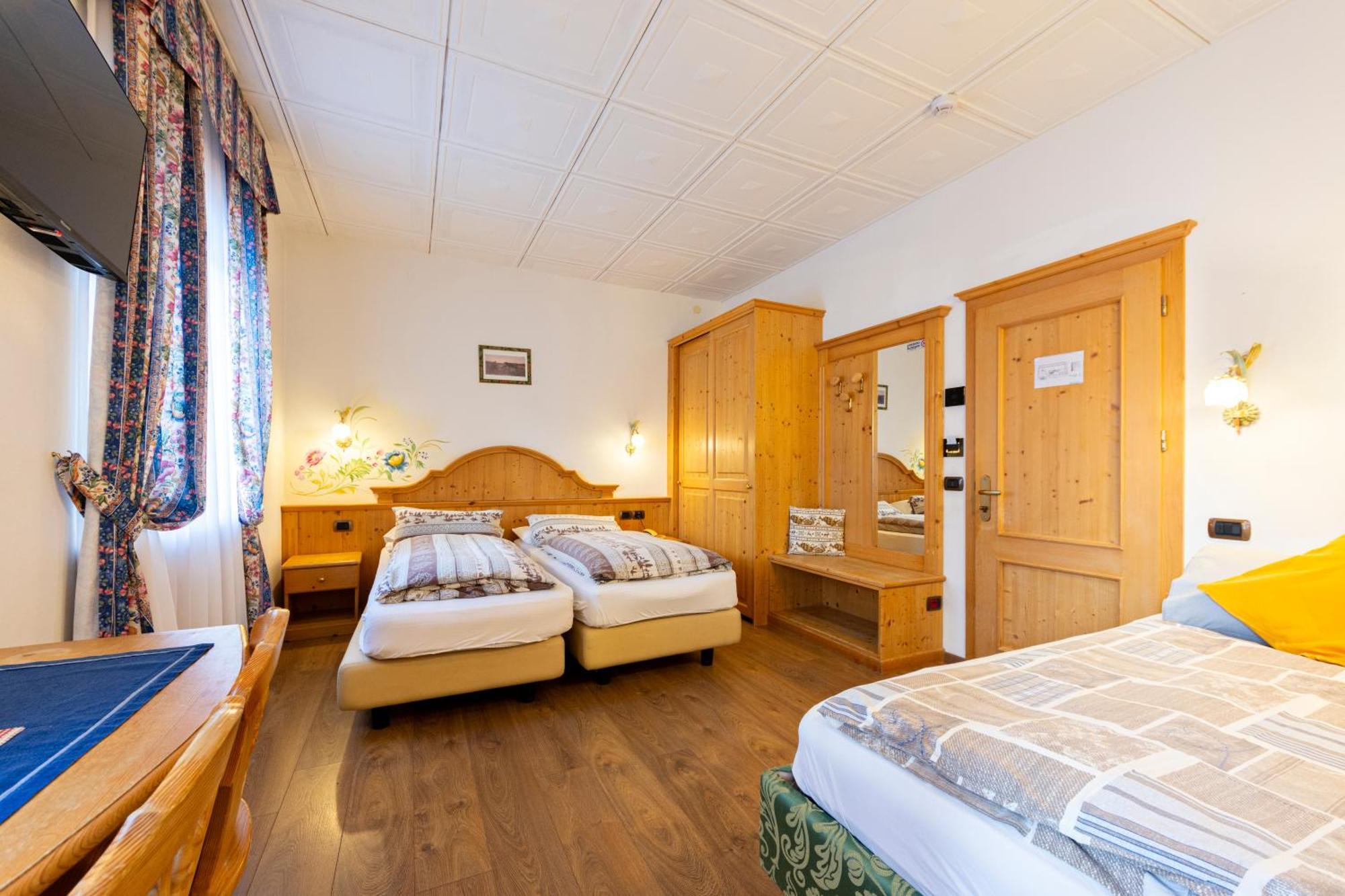 Monza Dolomites Hotel Moena Extérieur photo