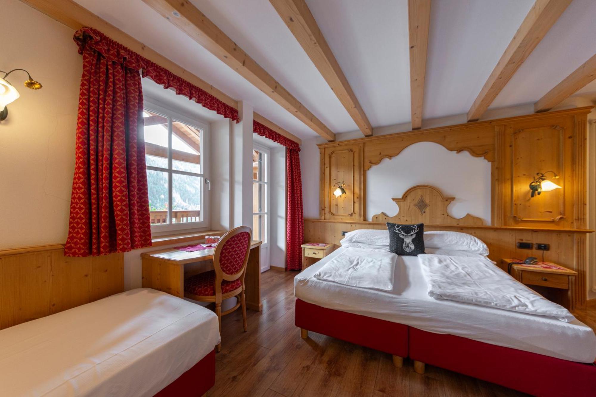 Monza Dolomites Hotel Moena Extérieur photo
