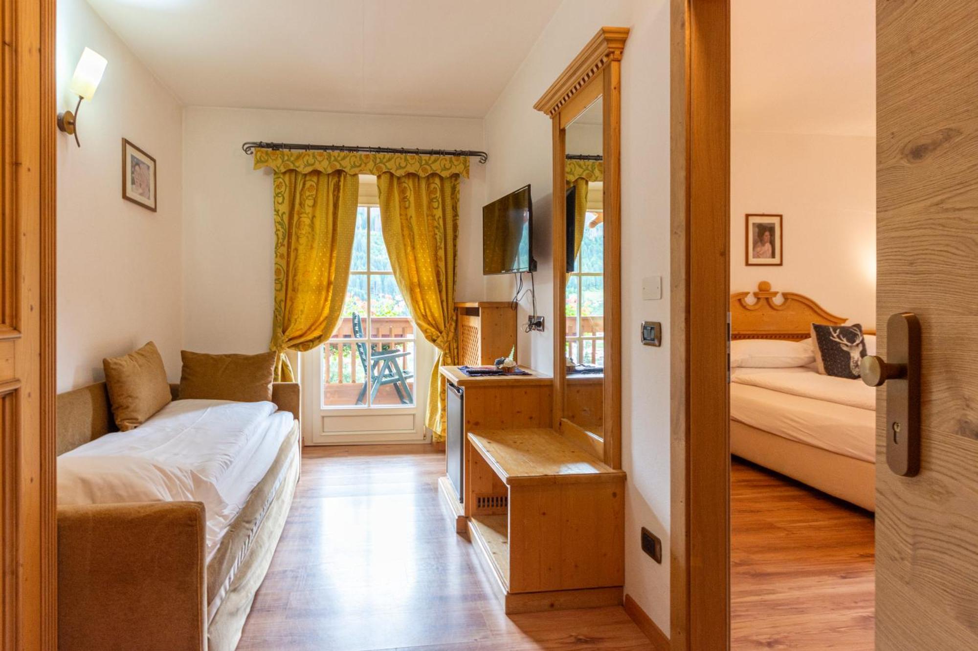 Monza Dolomites Hotel Moena Extérieur photo