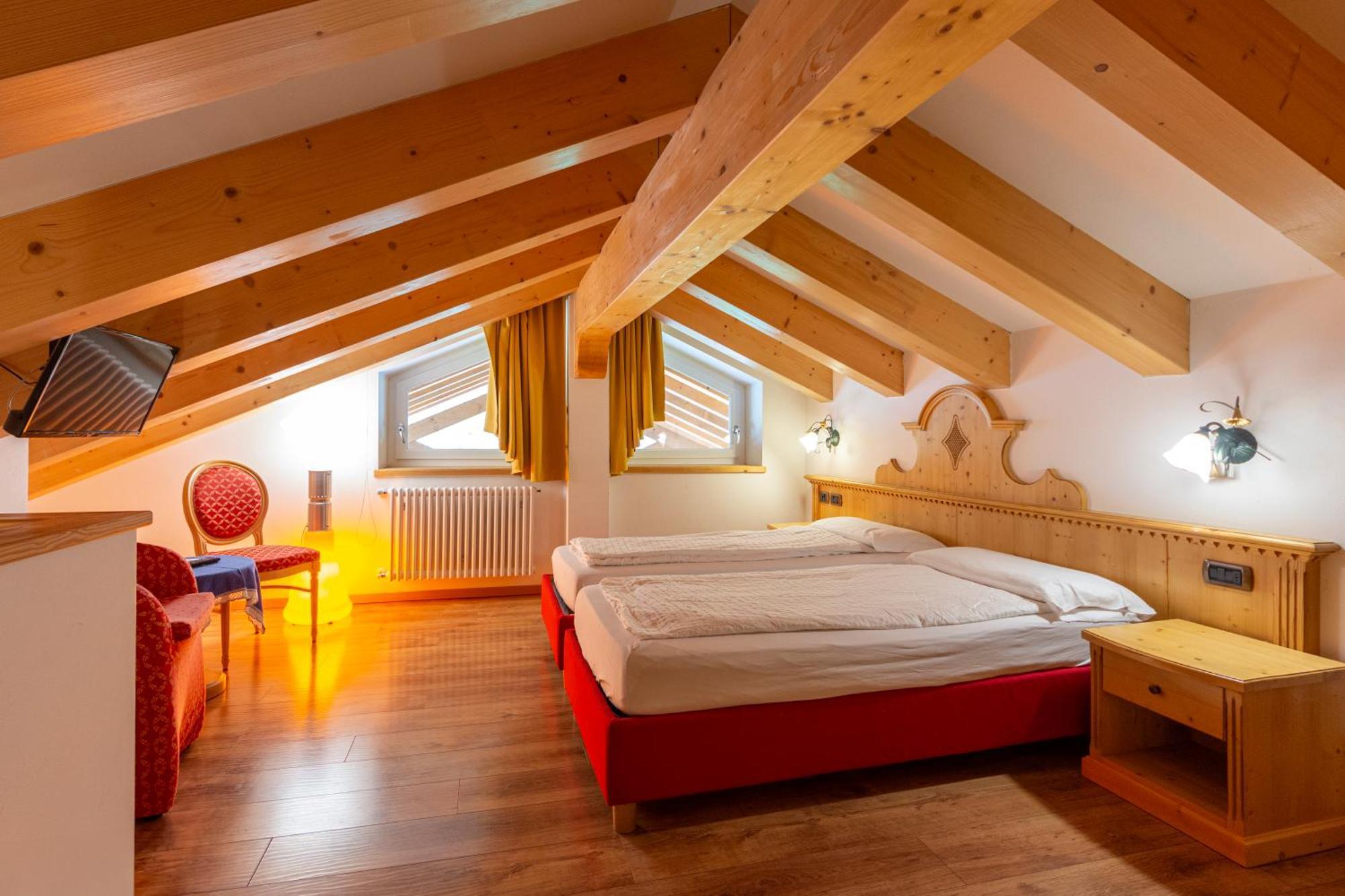 Monza Dolomites Hotel Moena Extérieur photo